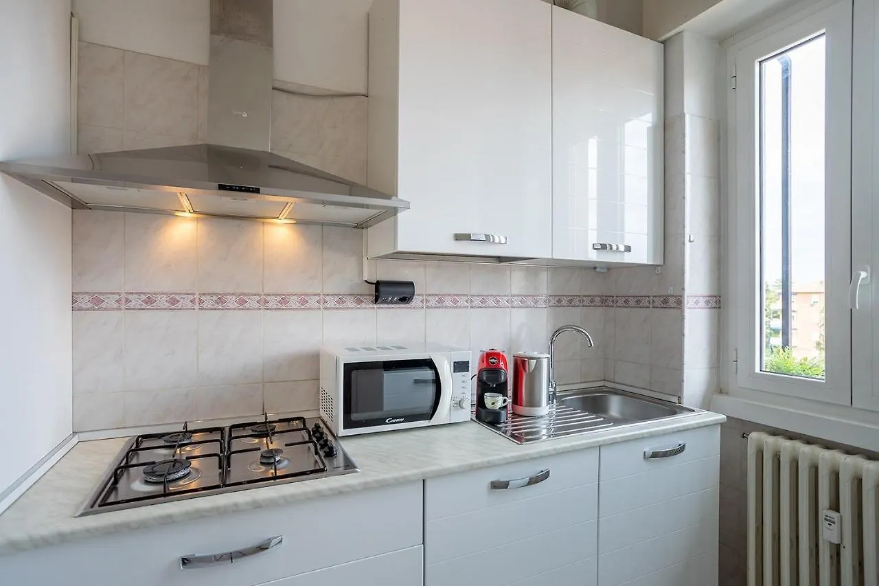 Suite 17 Monza Centro,Milano Centro,Netflix Italy